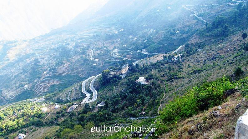 The Twisted Roads to Peaceful Heaven -Patalbhubaneshwar!