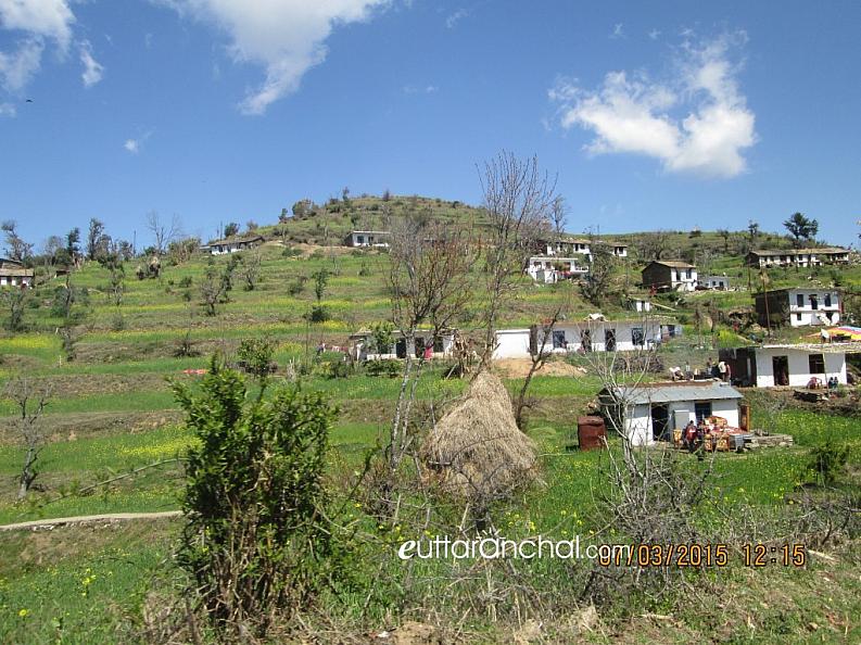 Village showing natural Uttaranchal sanskriti