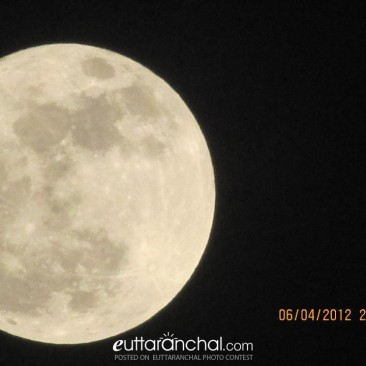 Full moon from the Rishikesh